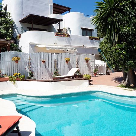 Villa Ibicenca Love Benalmadena Exterior photo