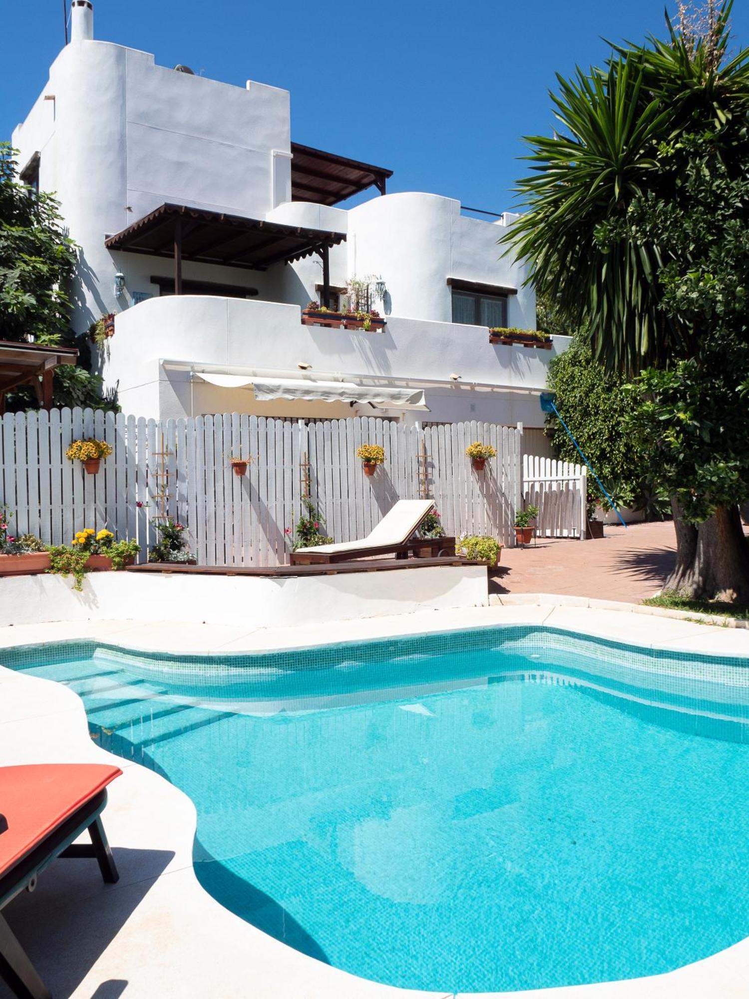 Villa Ibicenca Love Benalmadena Exterior photo