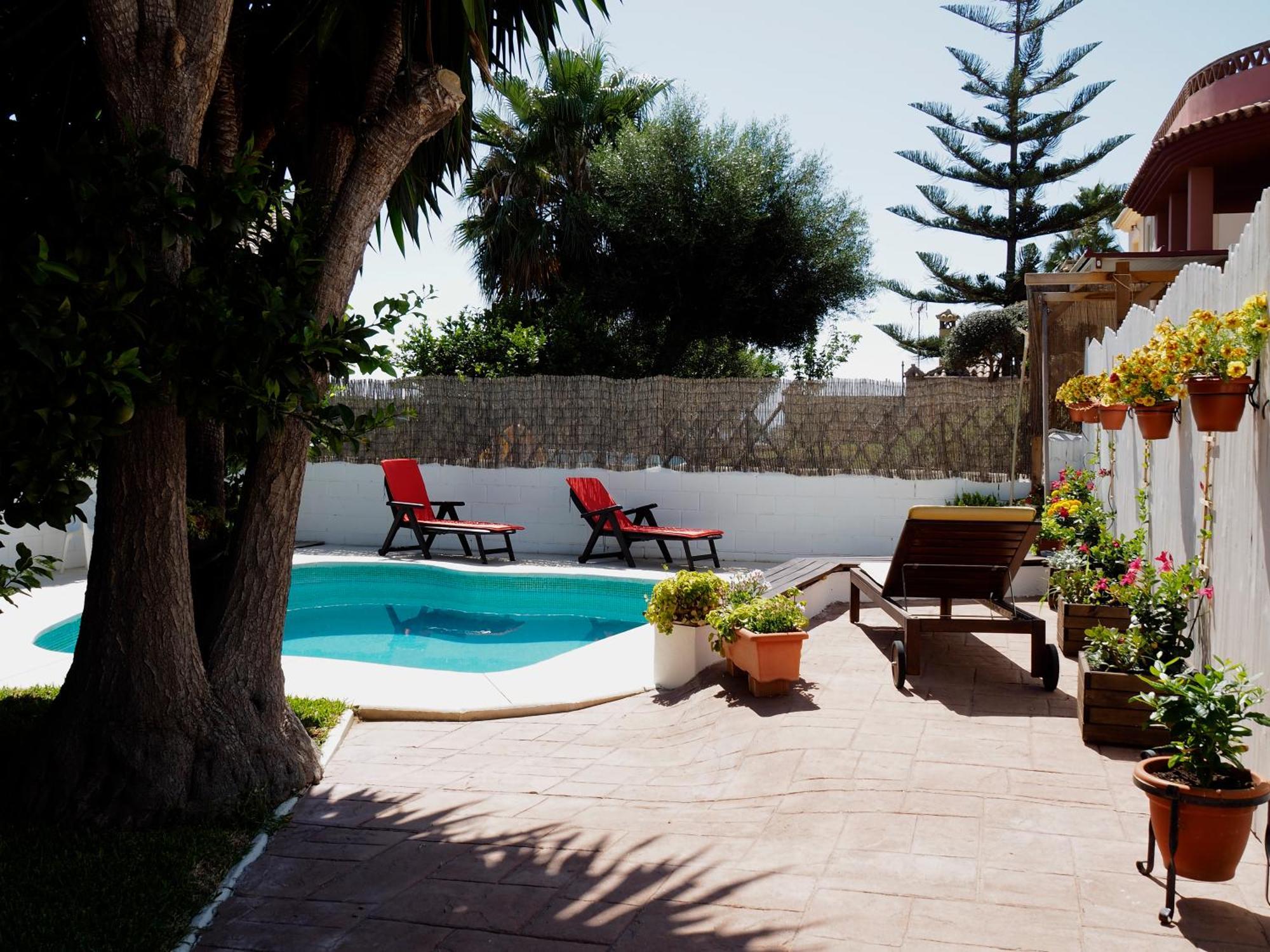 Villa Ibicenca Love Benalmadena Exterior photo