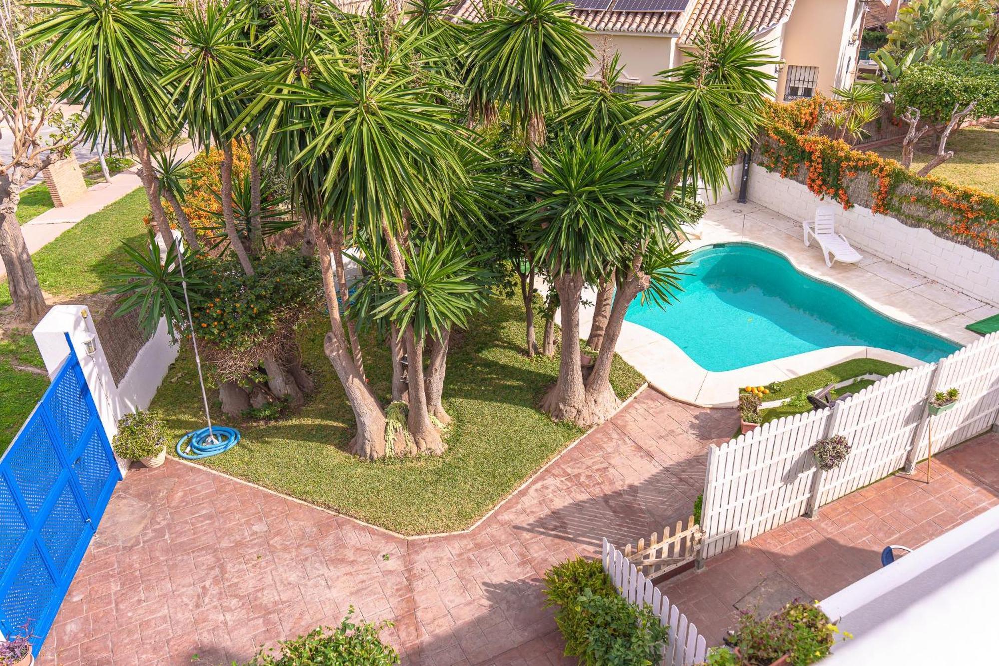 Villa Ibicenca Love Benalmadena Exterior photo